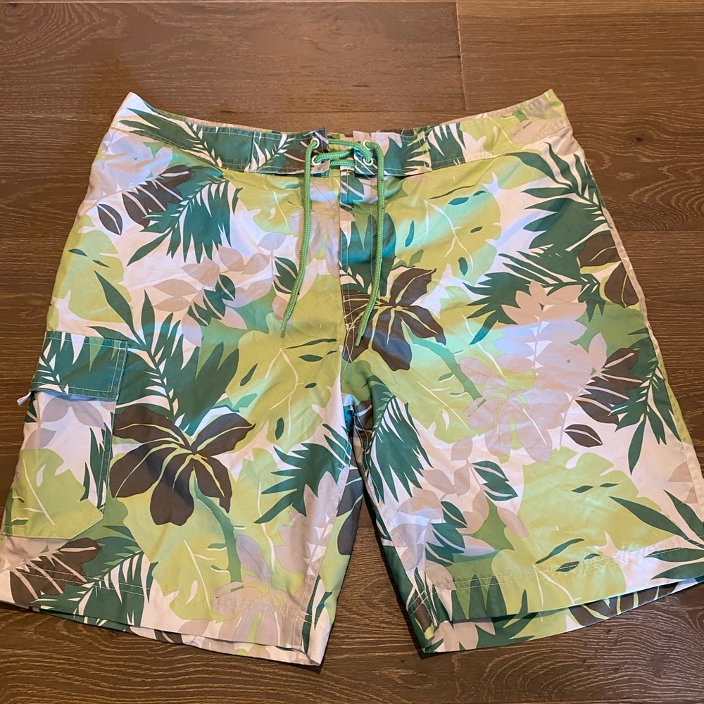 •Gap Swim Trunks•